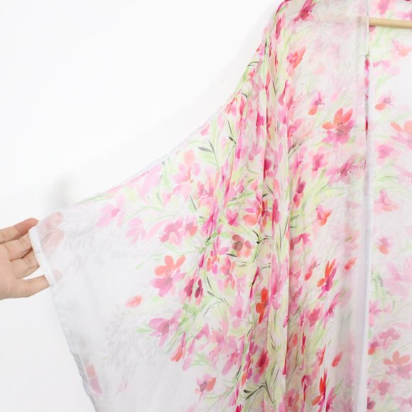 *Wanderlujo Floral Sheer Kimono - Picture 3 of 4